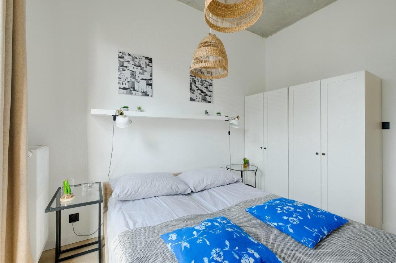 Apartamenty Patriotow 303 Warsaw Ngoại thất bức ảnh