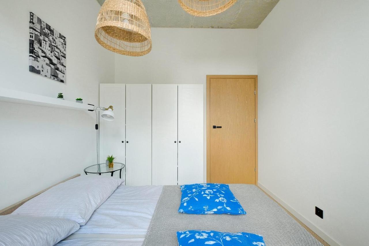 Apartamenty Patriotow 303 Warsaw Ngoại thất bức ảnh